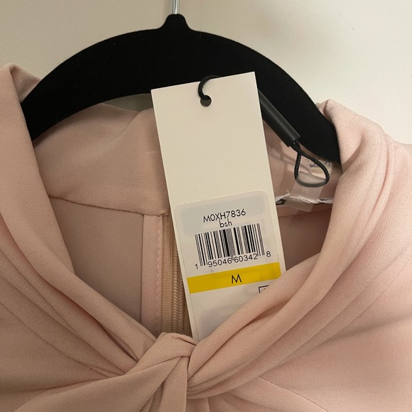 New CK Blush Blouse - Picture 3 of 3